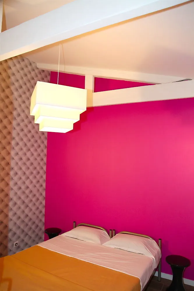 The Loft Boutique Hostel Paris 0*,  France