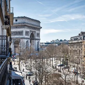 Etoile Park Paris