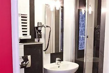 The Loft Boutique Hostel Paris 0*,  France